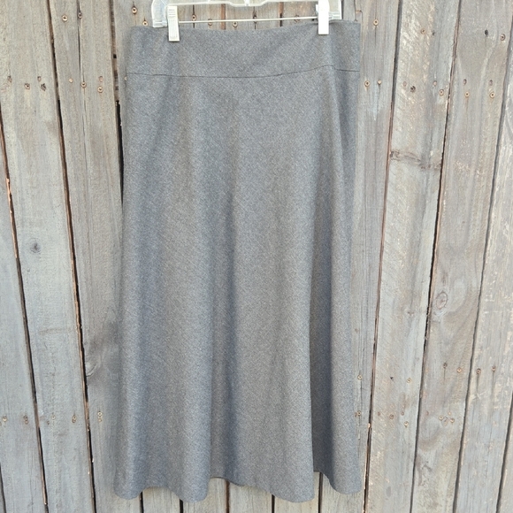 Talbots women  blend 2- piece suits Classic Gray skirt  A-line - Picture 9 of 14